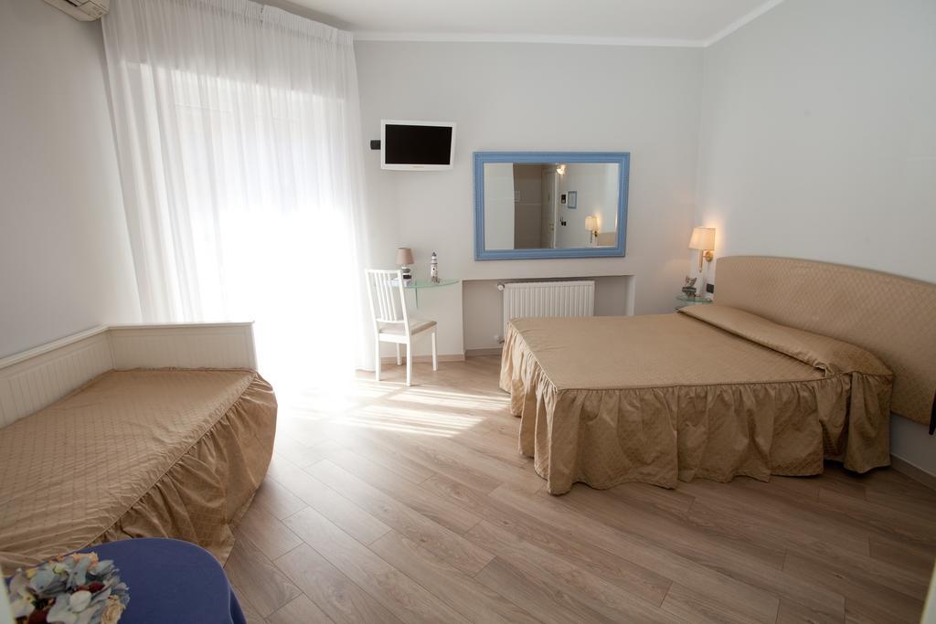 Hotel Il Gatto Rapallo Zimmer foto